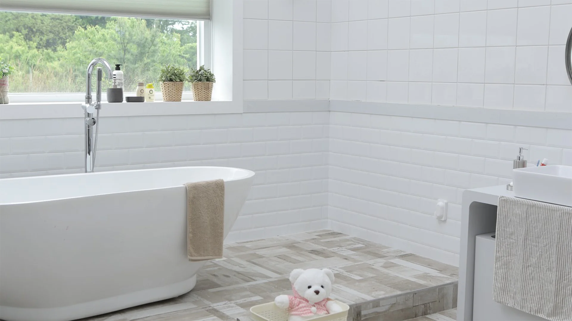 4x4-Built-kitchen-importance-of-bathroom-renovations-in-post-1
