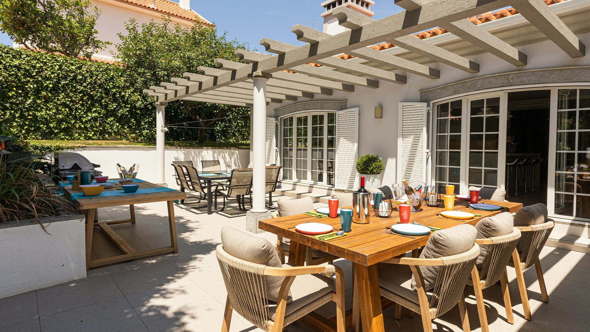 4x4-Built-pergolas-guide-in-post-2